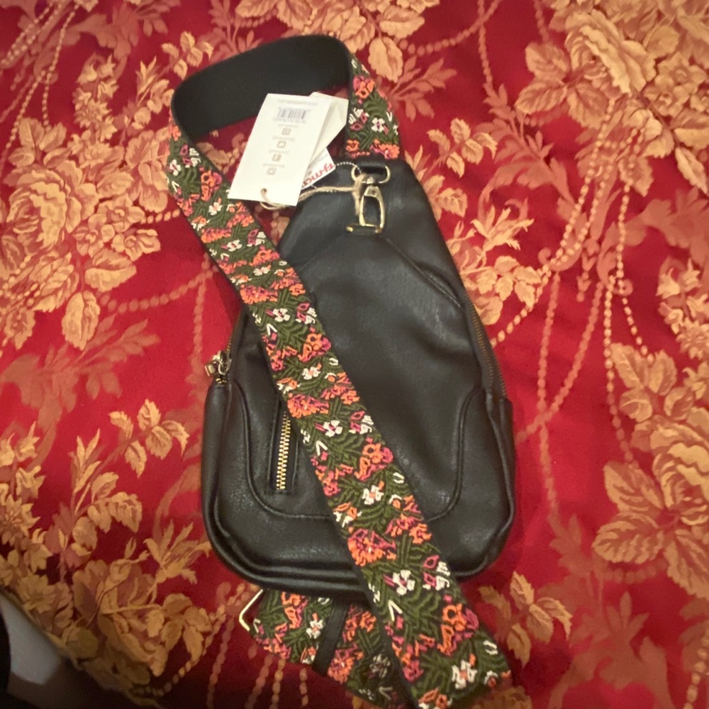 Antik Kraft Black Bag with Floral Accent NWT